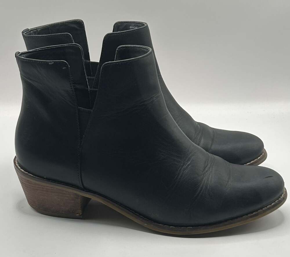 Cole Haan Signature Black Leather Ankle Boots Size 8B